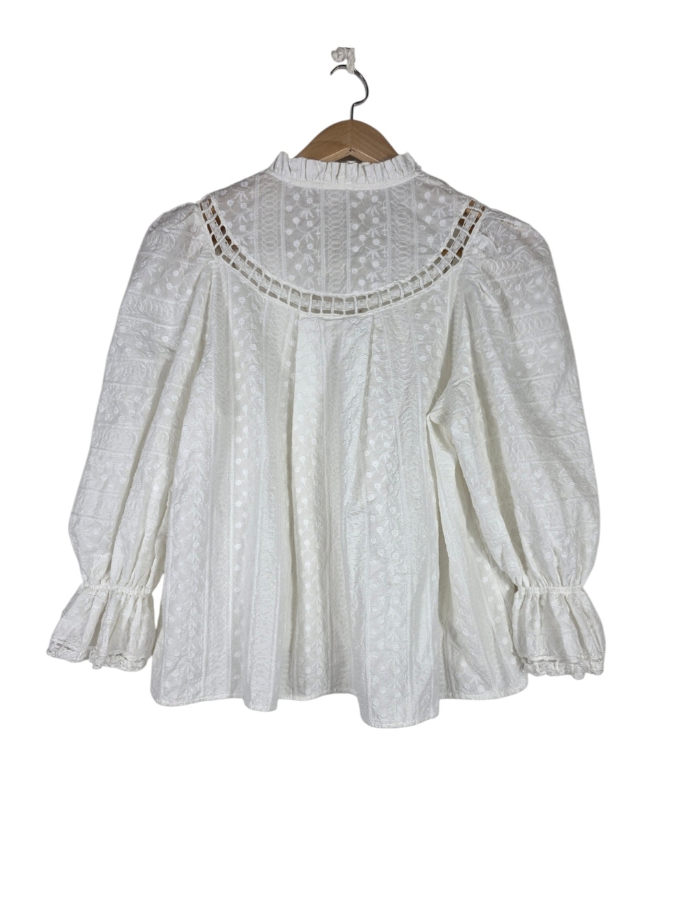 Maje White Embroidered Lace Blouse with Puff Sleeves - Picture 3 of 15